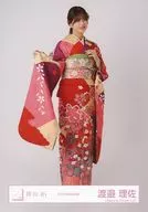 渡邉理佐/全身/櫻坂46ランダム生写真 ＜2022年振袖衣装＞