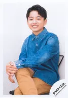 関西ジャニーズJr./池川侑希弥/膝上/PICK UP!Jr. 関西ジャニーズJr. ISLAND TV プロフィール写真撮影オフショット 第7弾/公式生写真