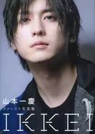 サイン付）山本一慶ファースト写真集 IKKEI