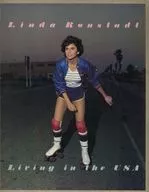<<パンフレット(ライブ)>> パンフ)Linda Ronstadt Living in the USA